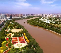 �S�����L(f��ng)���z·����ʷԒ�����б�����ɽѩ���L(f��ng)��